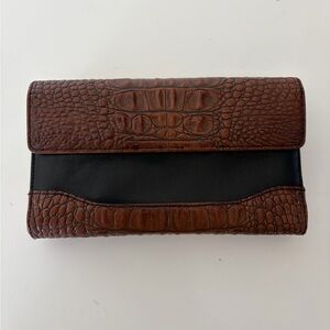 Brahmin Brown Vintage‎ Crocodile Embossed & Black Leather Trifold Wallet